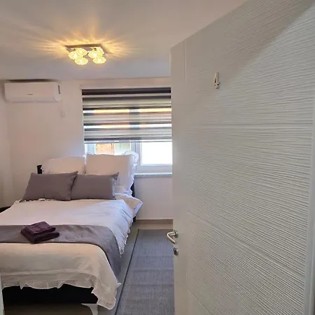 Tesa Apartment