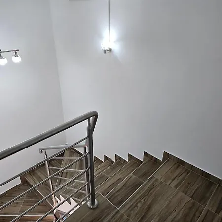 Apartment Tesa *