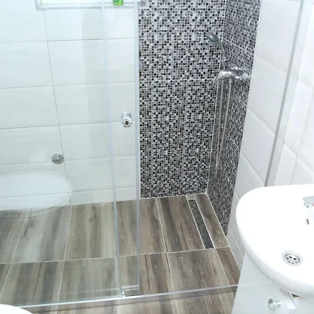 Tesa Apartment *